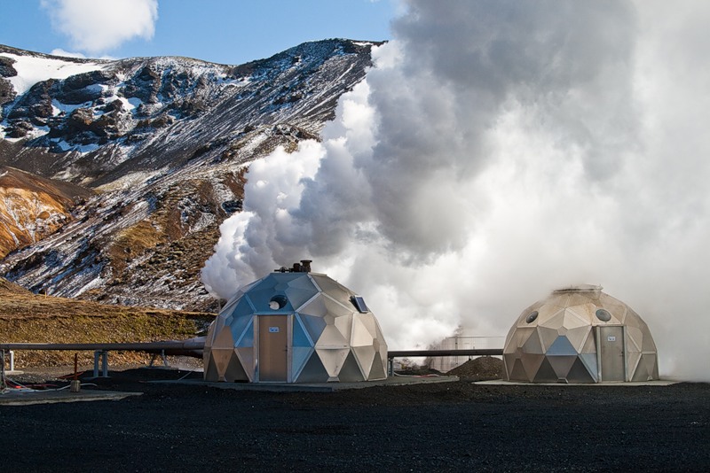 Геотермальные источники энергии в Исландии. 